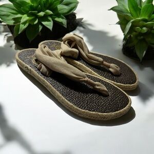 Nalho Yoga Espadrille Sandals‎ Womens Ivory Stretchy Fabric Memory Foam Thong 8